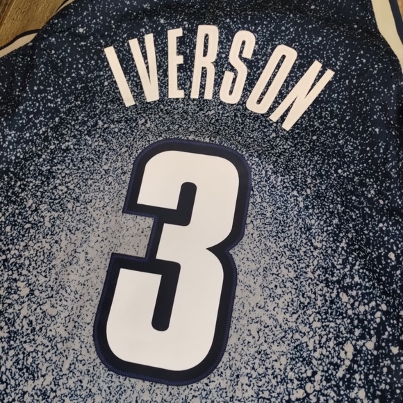 Medium Allen Iverson Georgetown Hoyas Mitchell Ness NCAA SWINGMAN Jersey - Picture 2 of 8